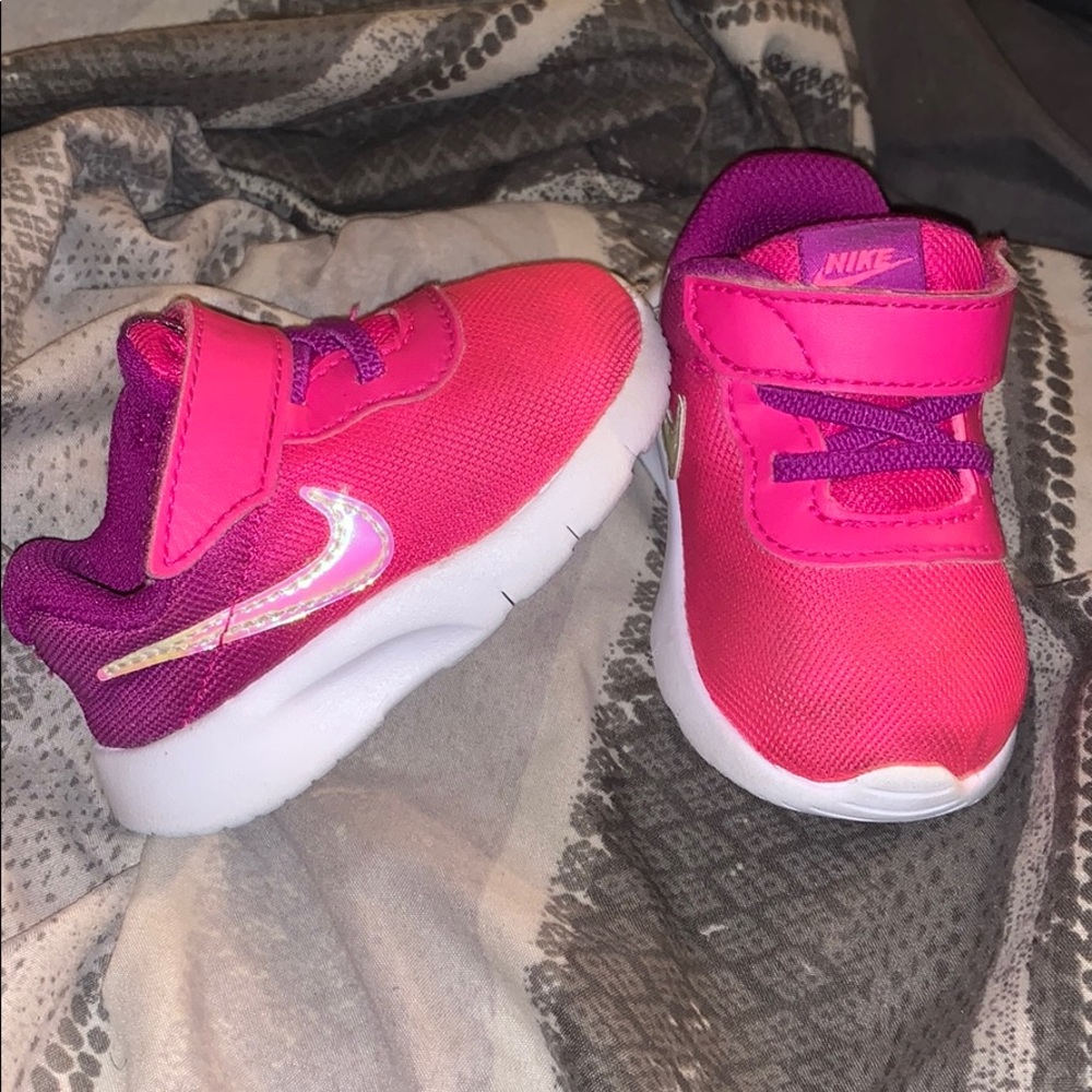 pink & purple baby nikes 3c